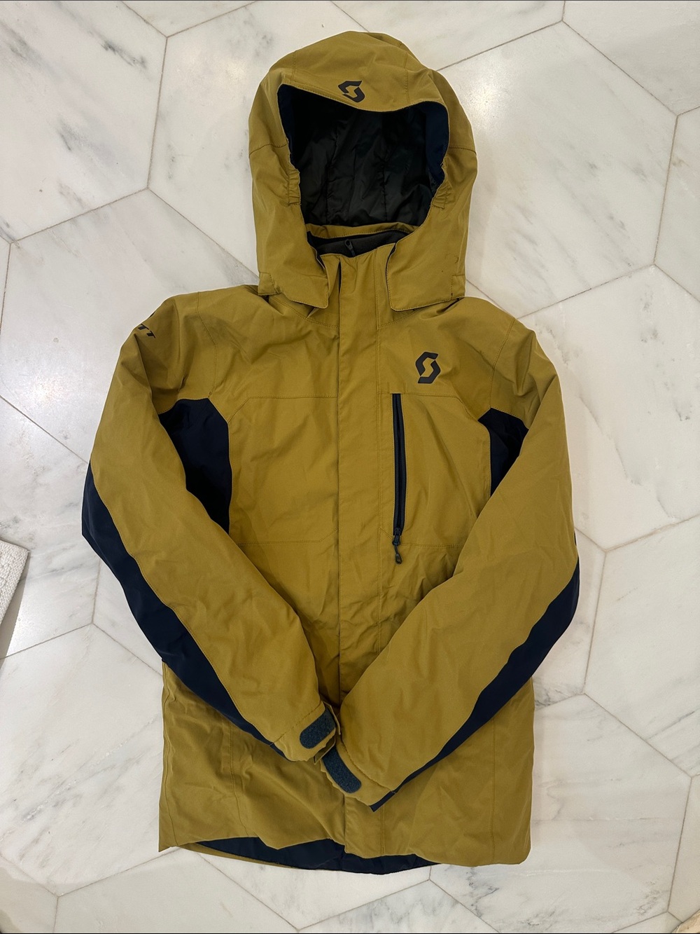 Scott Hooded Kids Ski Jacket in Mustard with Navy Accents